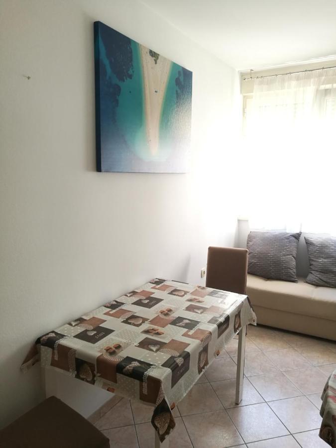 Nice And Cozy Two Single Bed Room สปลิท ภายนอก รูปภาพ