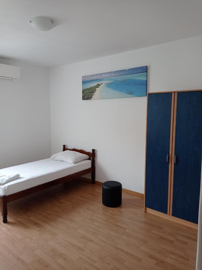 Nice And Cozy Two Single Bed Room สปลิท ภายนอก รูปภาพ